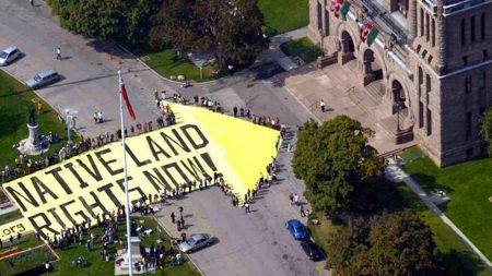 September 21 2007 - Rally at Queens Park to Demand Just Resolution to Native Land Rights Disputes. Attended by groups from Grassy Narrows, Ardoch Algonquin, Kitchenuhmaykoosib Inninuwug (KI) First Nations and the Nishnawbe Aski Nation.