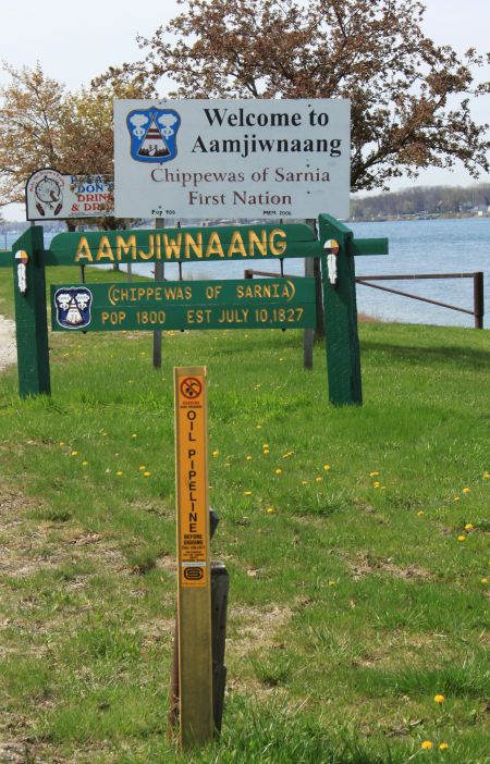 underground pipelines cross Aamjiwnaang territory 