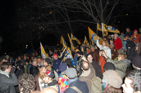 Although the protest was mostly delayed until Saturday, hundreds of people including many trade unionists, showed up to defend the park. (photo: Mick Sweetman)