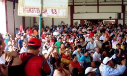 Nov. 30, 2009 - Hundreds of people fill the union hall to demand that the 'elections' be rejected and to insist that the TSE tell the truth about the record high levels of absenteeism.