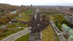 This photo of protesters in the shape of a tree was also widely shared.